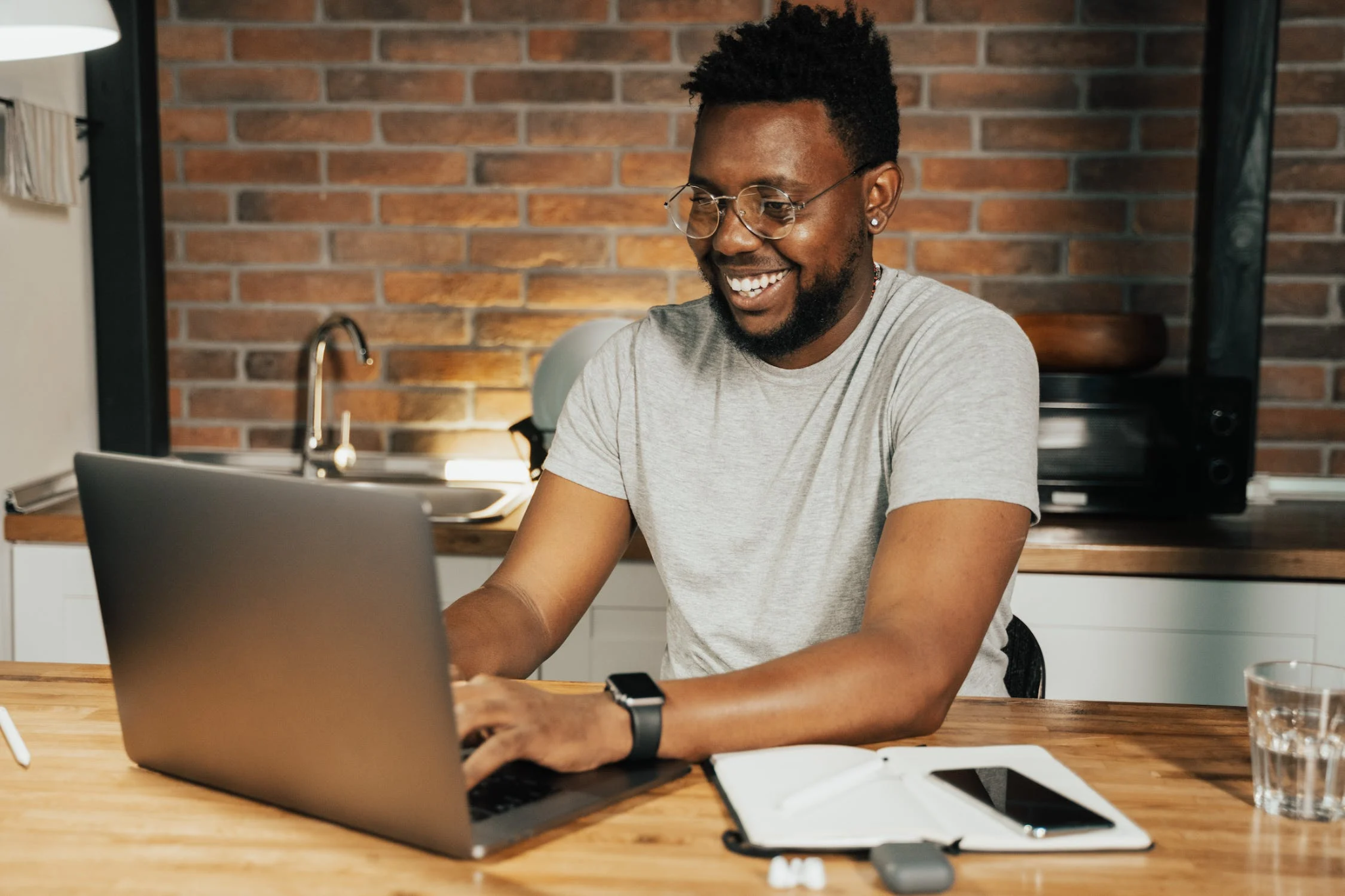 Use automated email sequences to guide prospects through your sales funnel